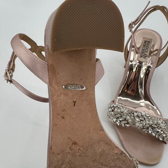 Badgley Mischka Blush Clara Block Heels Size 7 - Picture 12 of 13